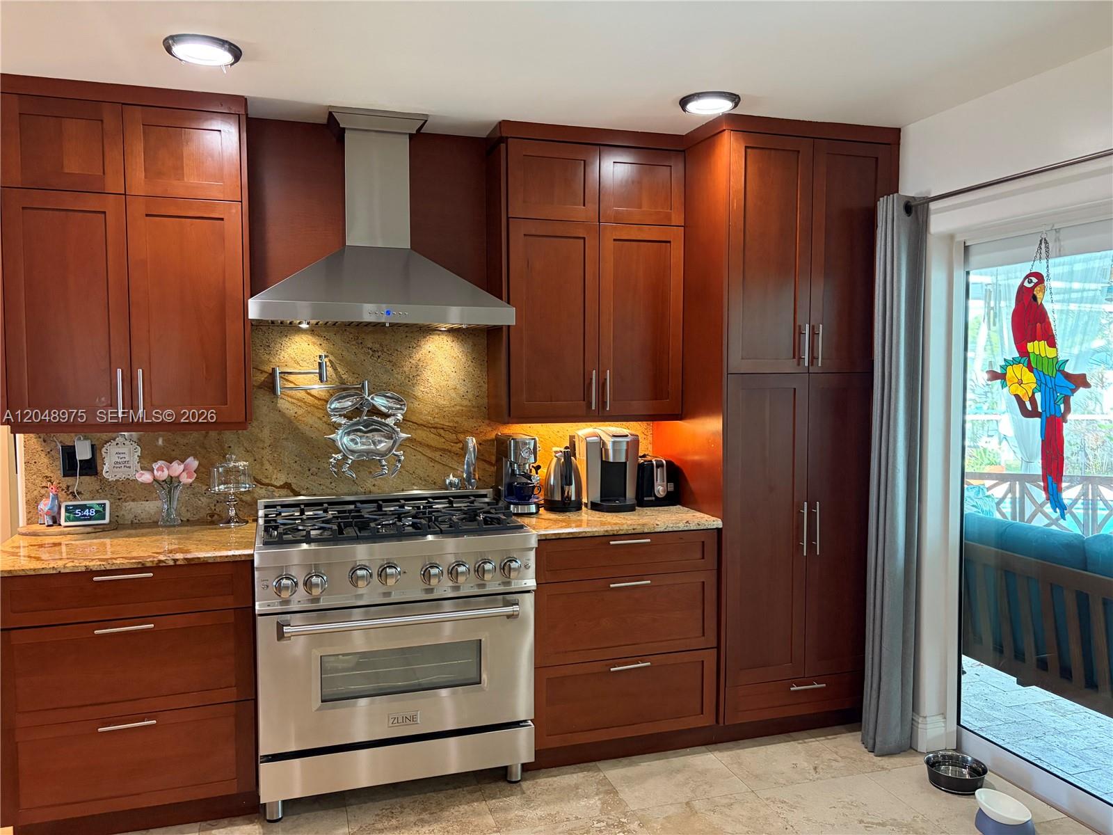 1401 Argonaut Isle