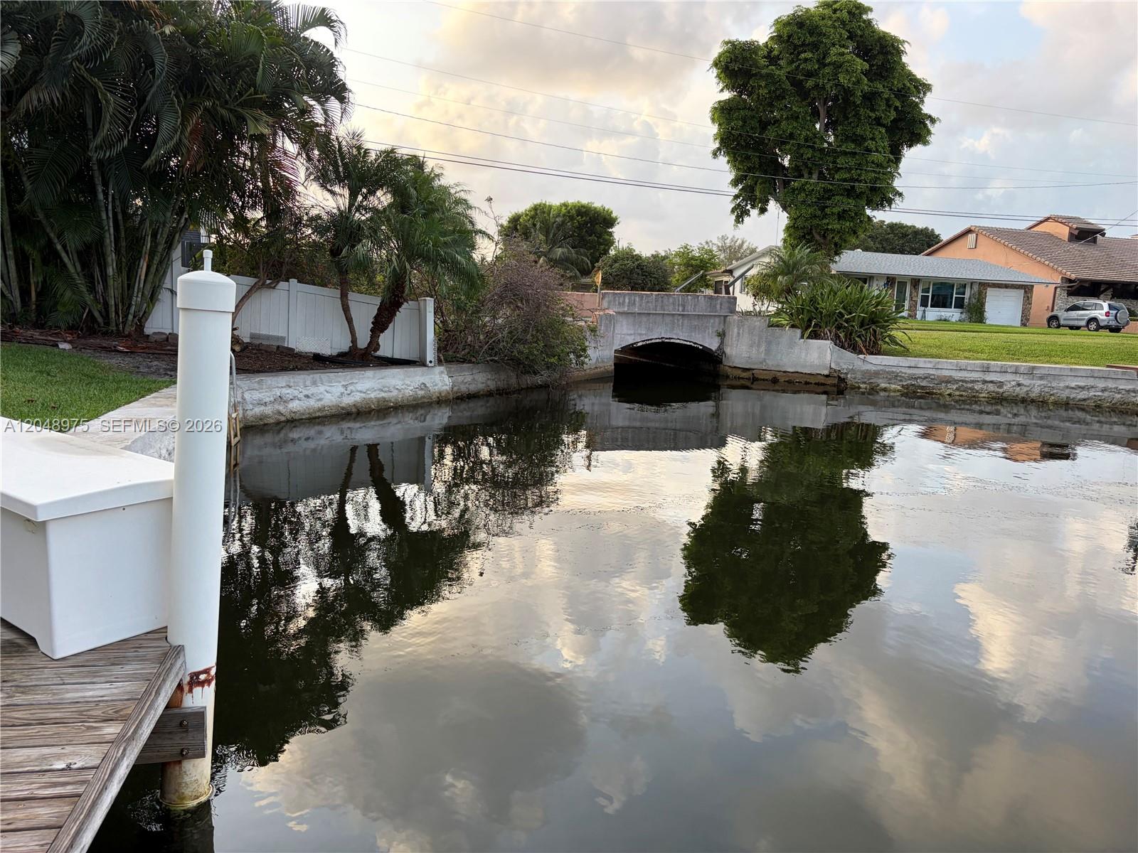 1401 Argonaut Isle