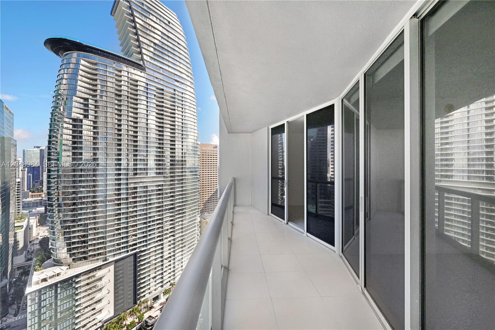 465 Brickell Avenue gallery image #14