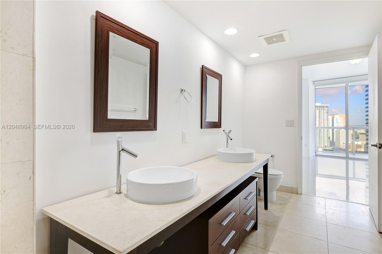 465 Brickell Avenue gallery image #21