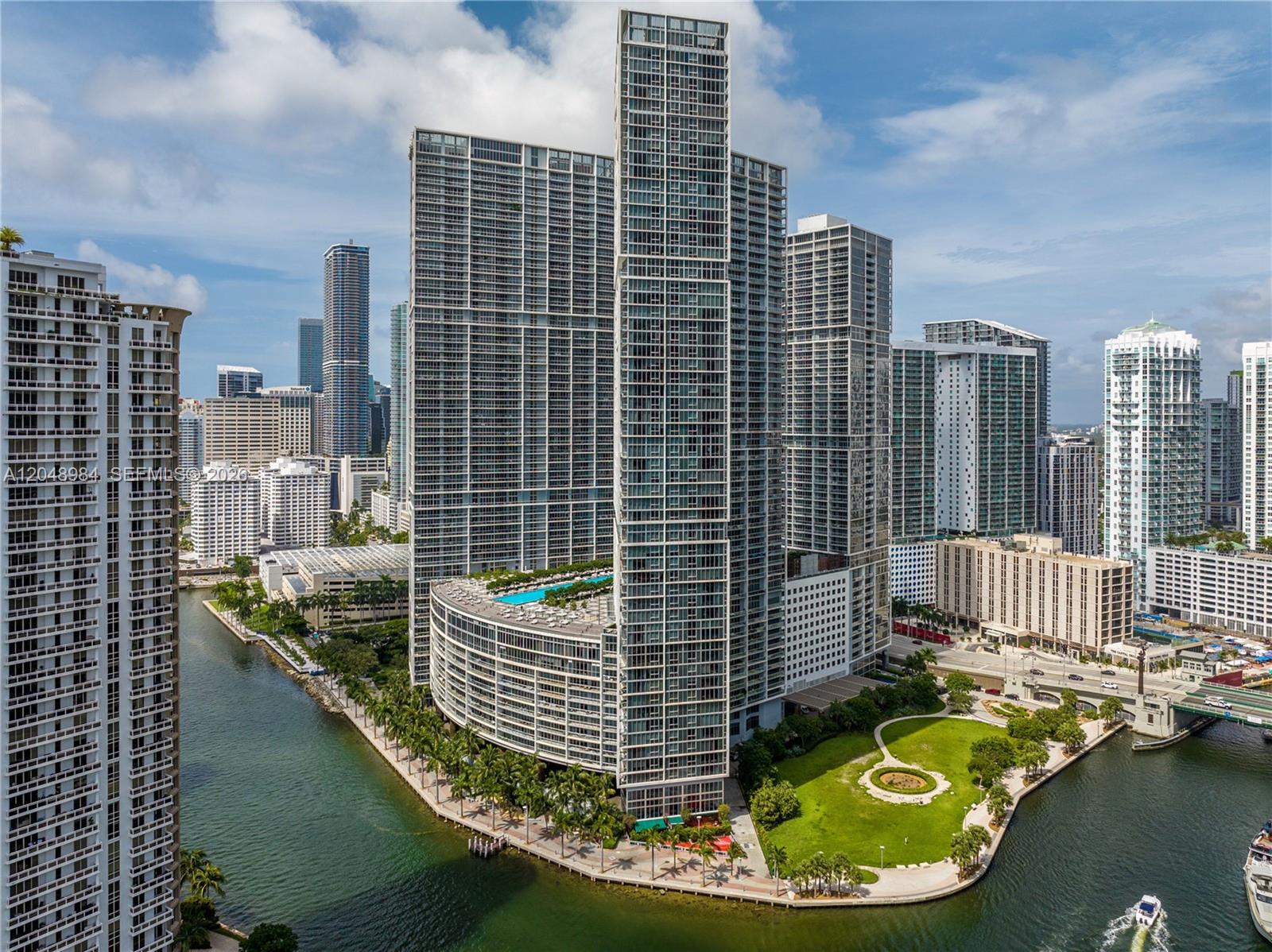 465 Brickell Avenue gallery image #26