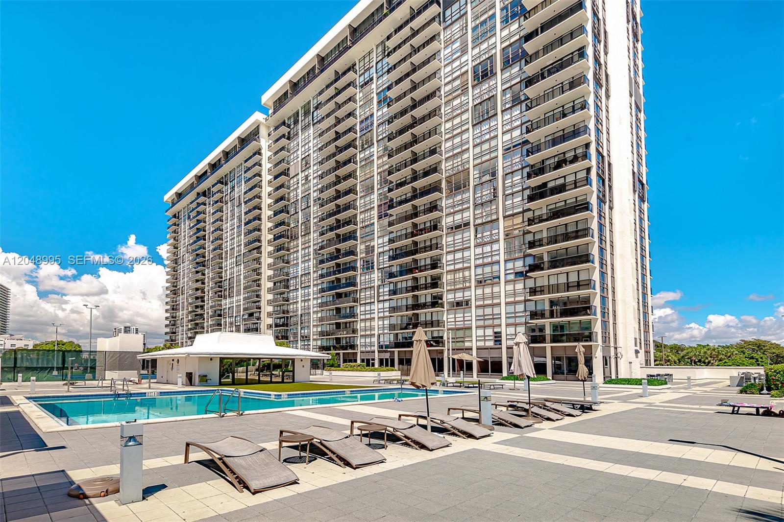 600 NE 36th Street