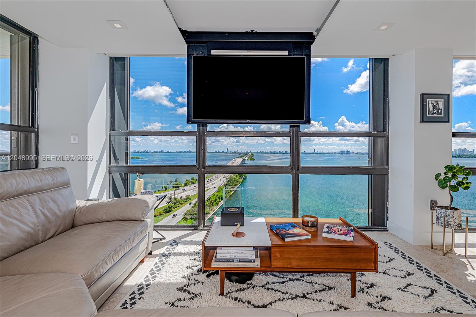 600 NE 36th Street