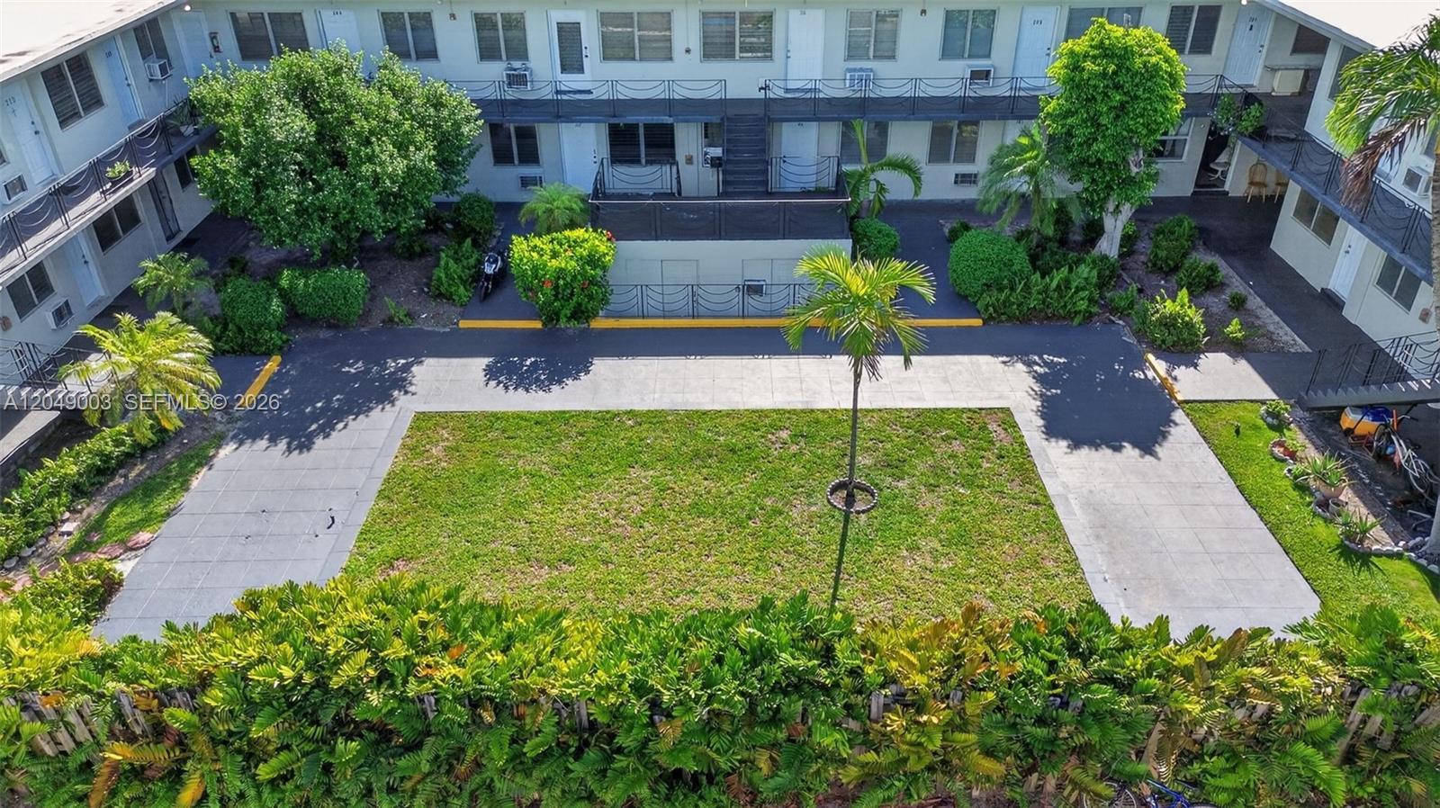 2170 NW Flagler Terrace