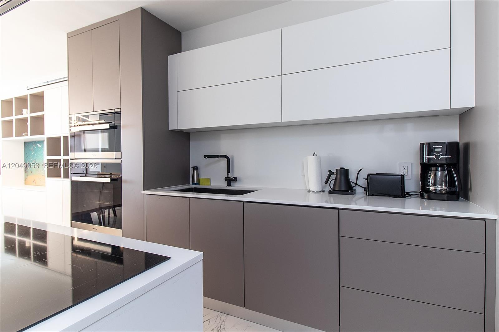 17375 Collins Avenue