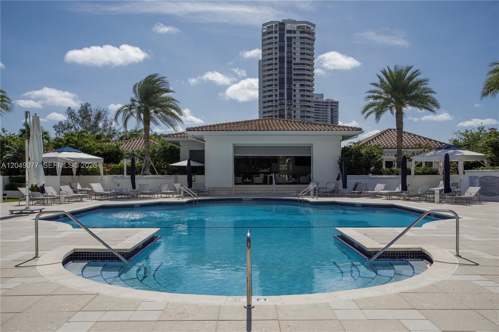 2600 Island Boulevard
