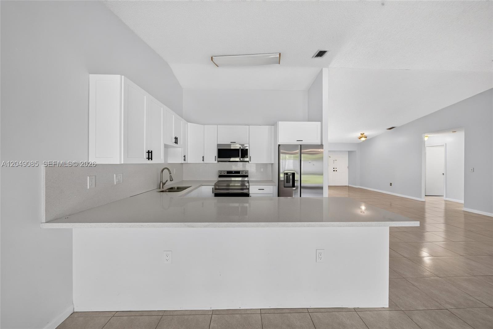 14412 SW 115th Street gallery image #15