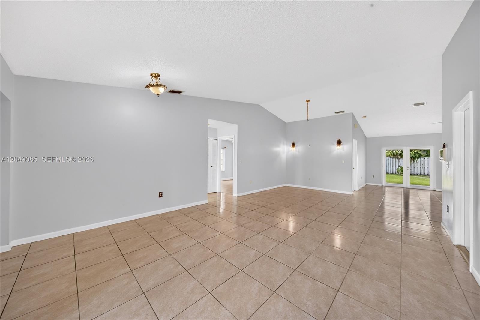 14412 SW 115th Street gallery image #6