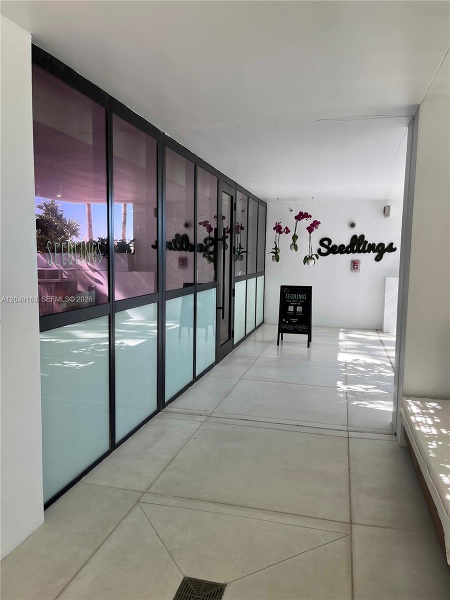 2301 Collins Avenue
