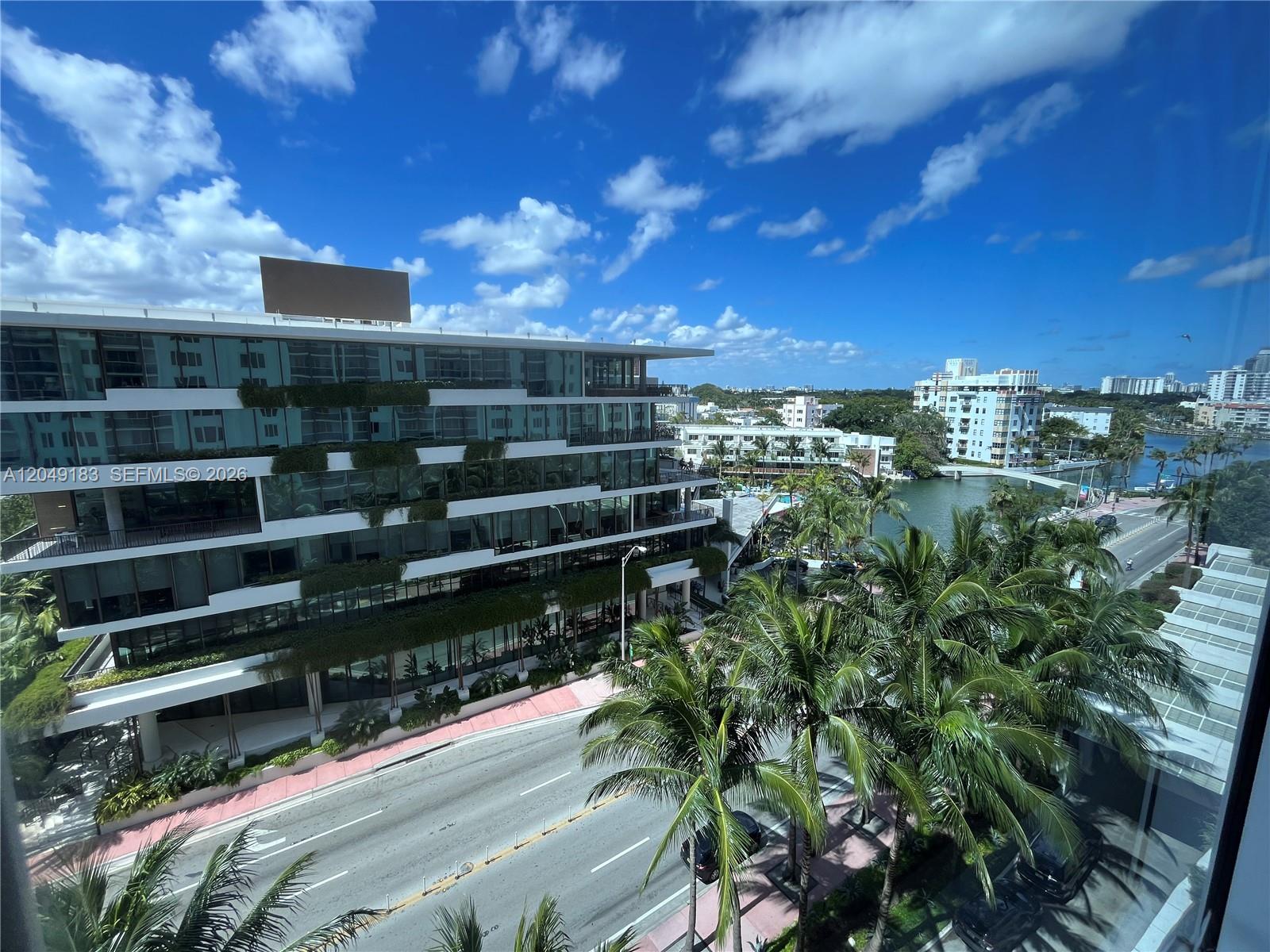 2301 Collins Avenue