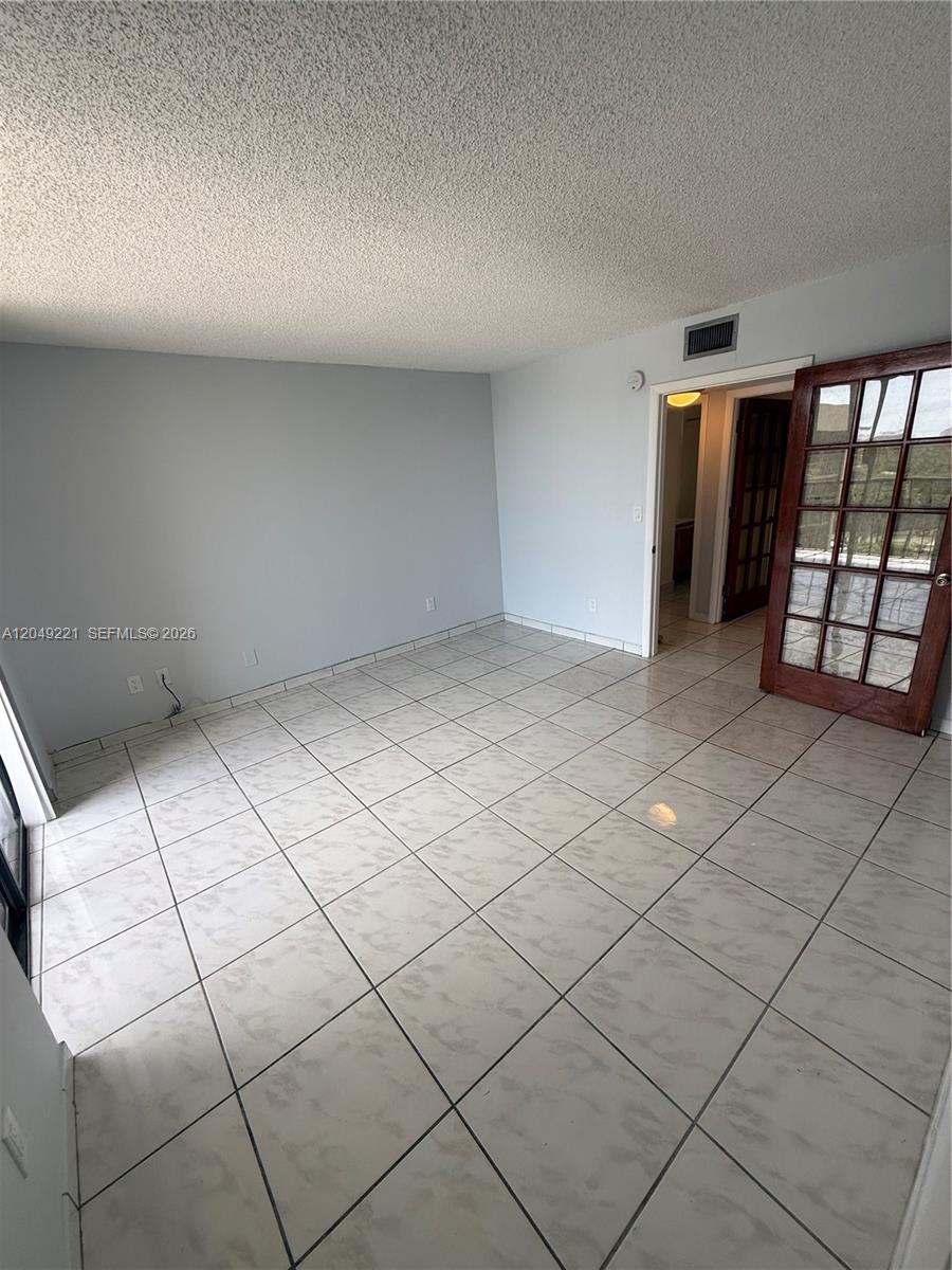 8625 NW 8th Street