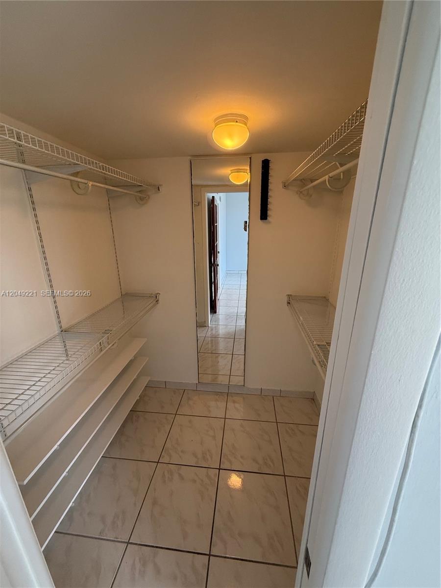 8625 NW 8th Street