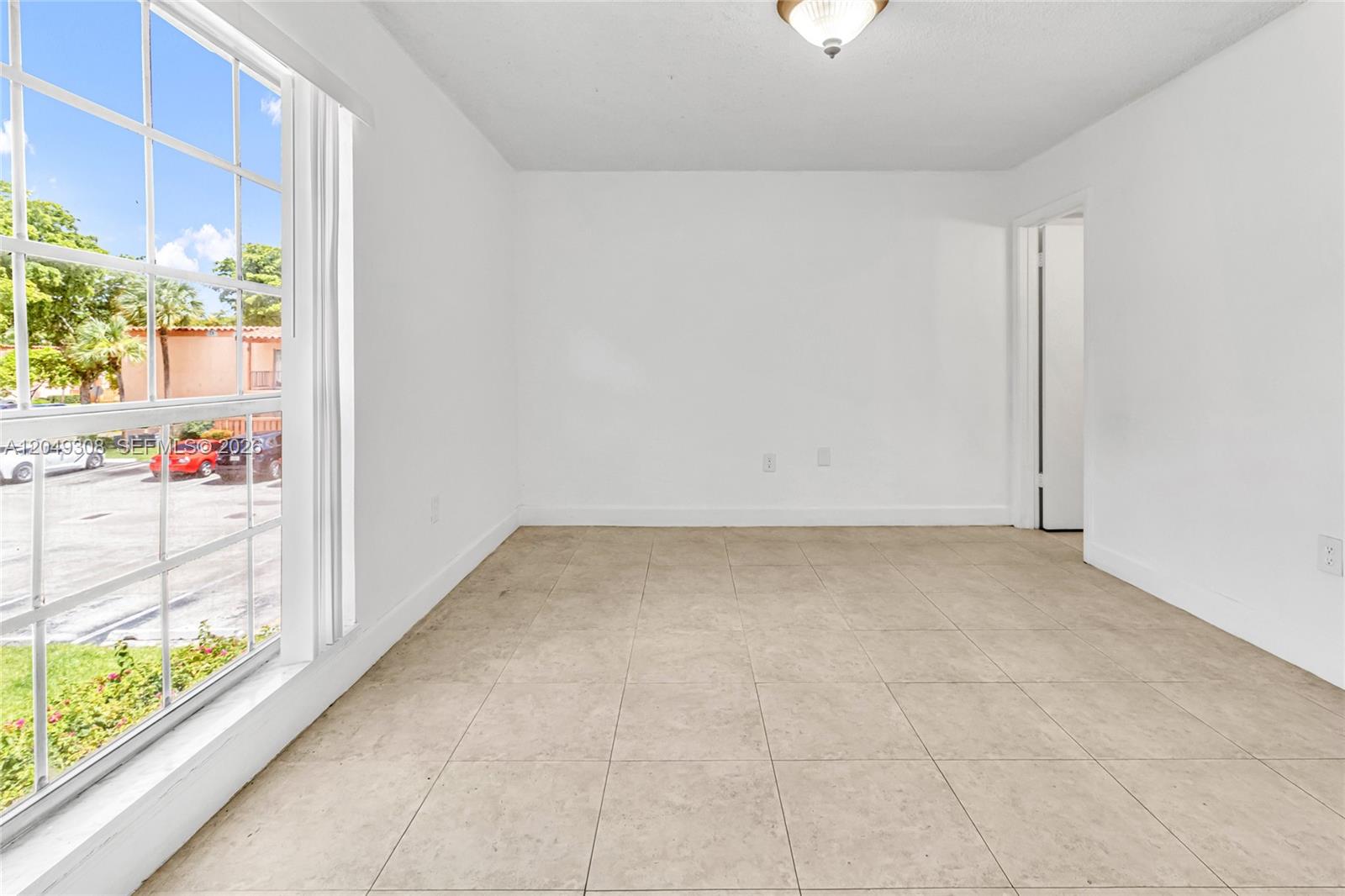 7201 Miami Lakes Drive