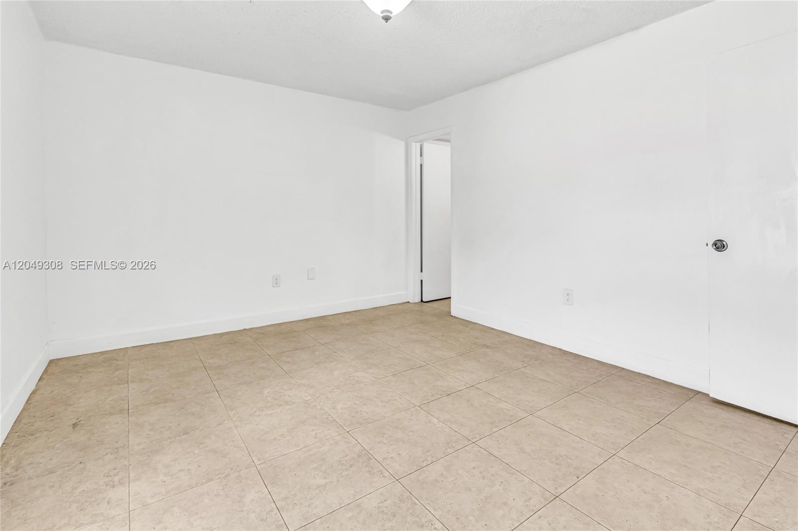 7201 Miami Lakes Drive