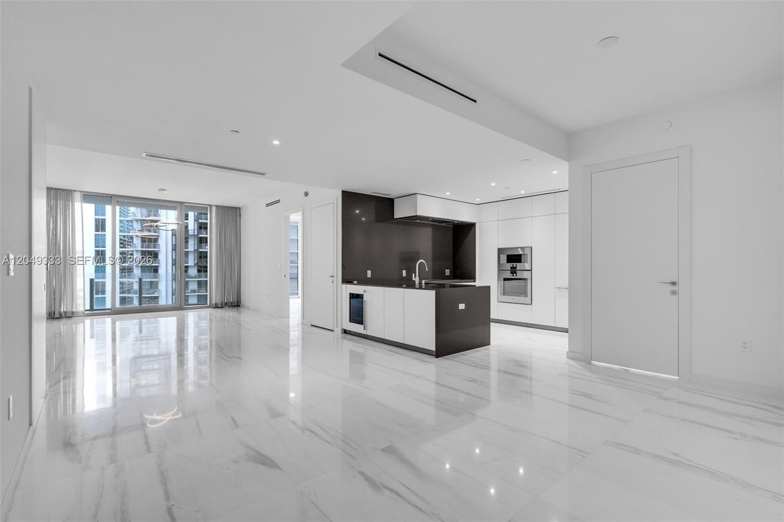 300 Biscayne Boulevard Way