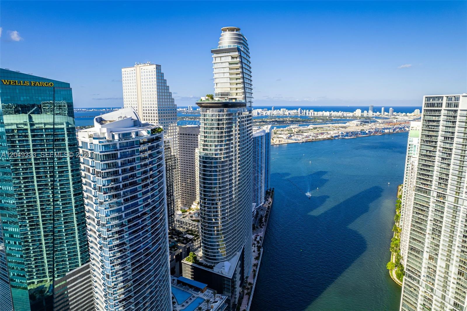 300 Biscayne Boulevard Way