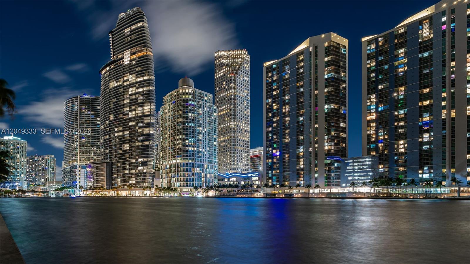 300 Biscayne Boulevard Way