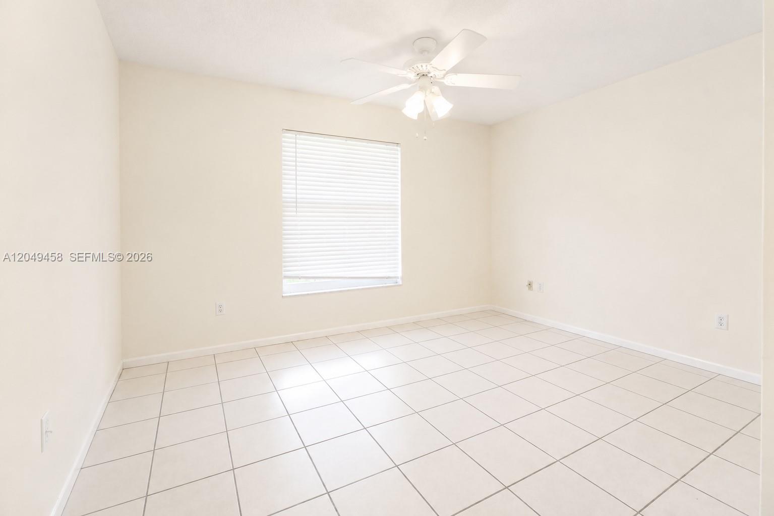 687 SE 22nd Drive