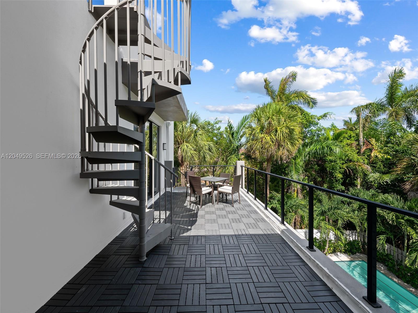 638 Lakeside Harbor