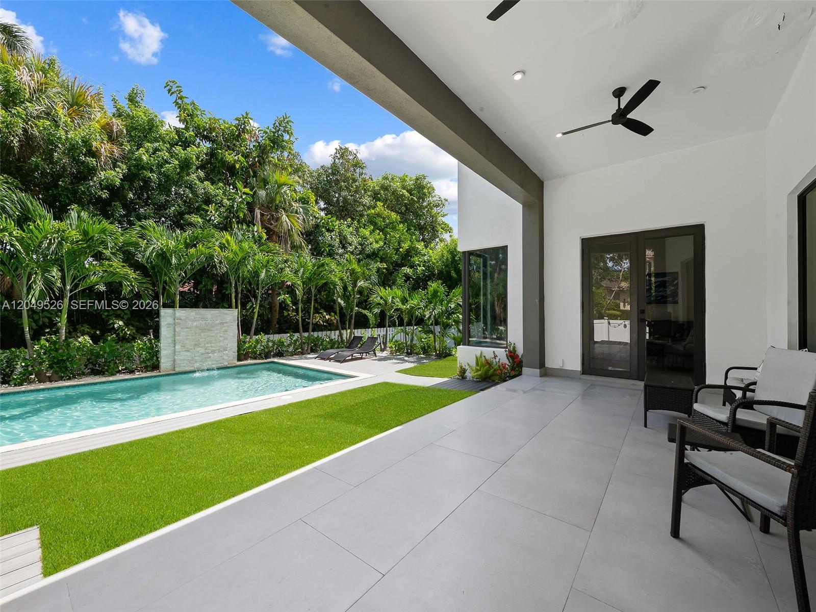 638 Lakeside Harbor