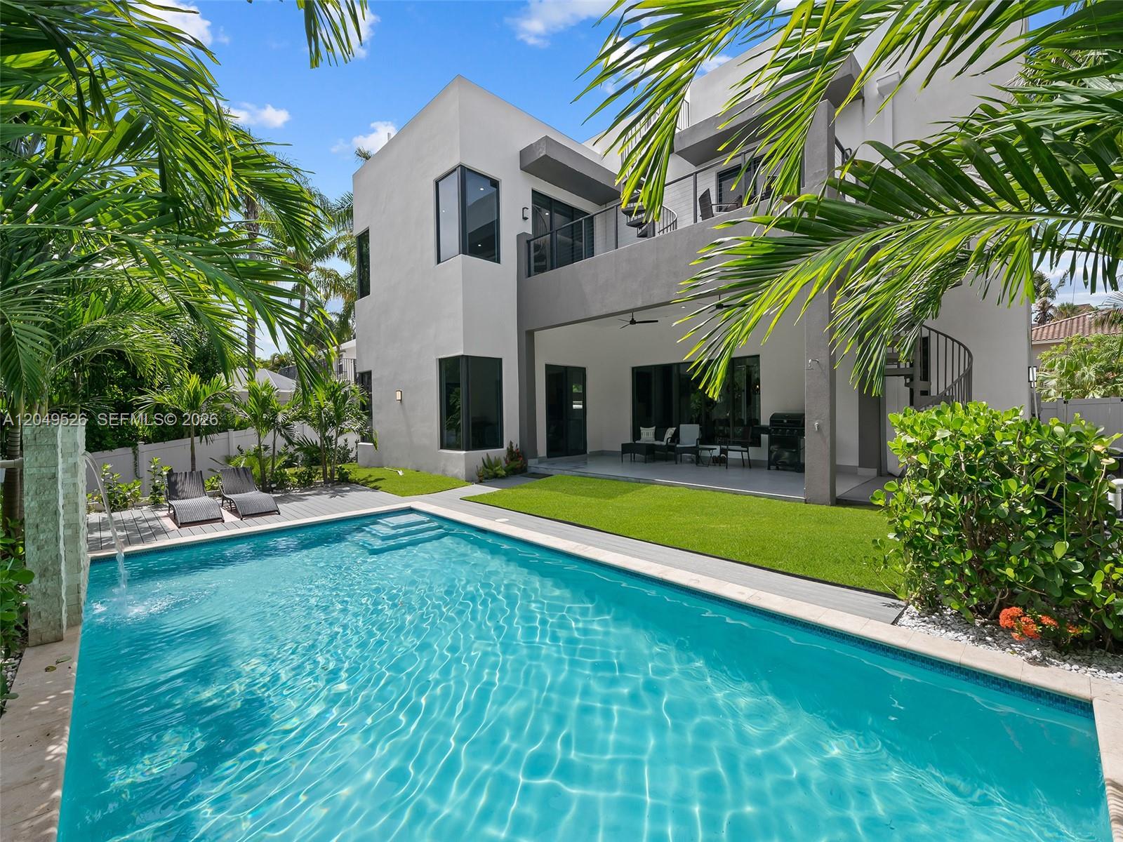 638 Lakeside Harbor