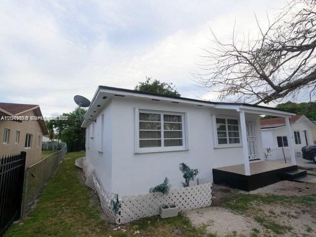 3062 NW 60th Street