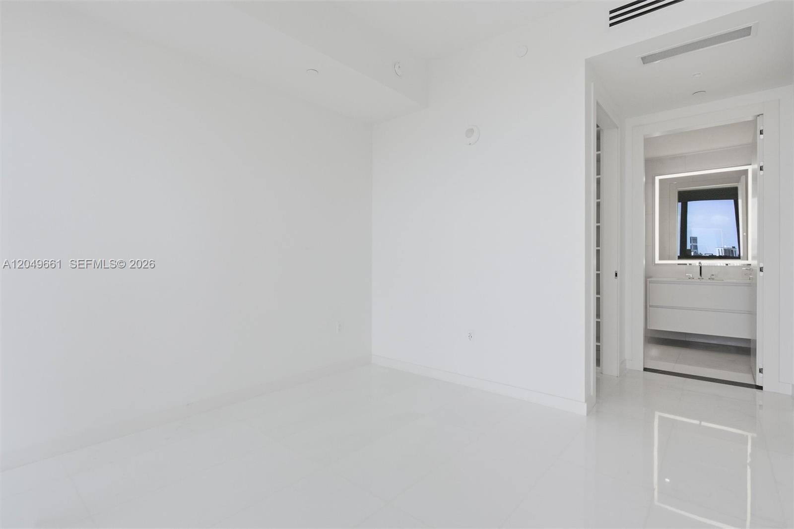 300 Biscayne Boulevard Way