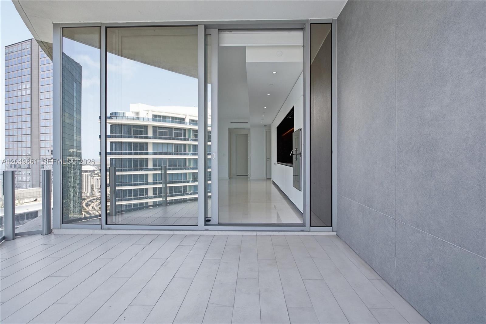 300 Biscayne Boulevard Way
