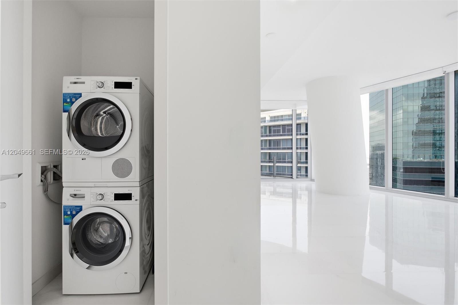 300 Biscayne Boulevard Way