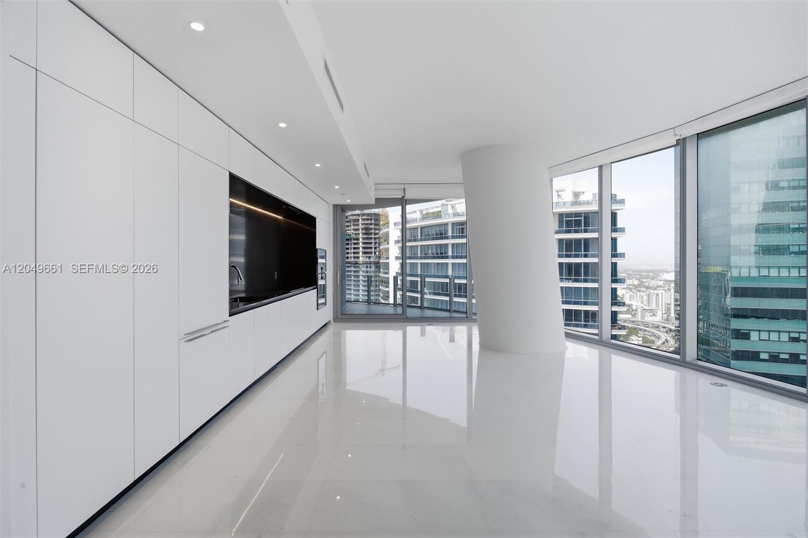 300 Biscayne Boulevard Way