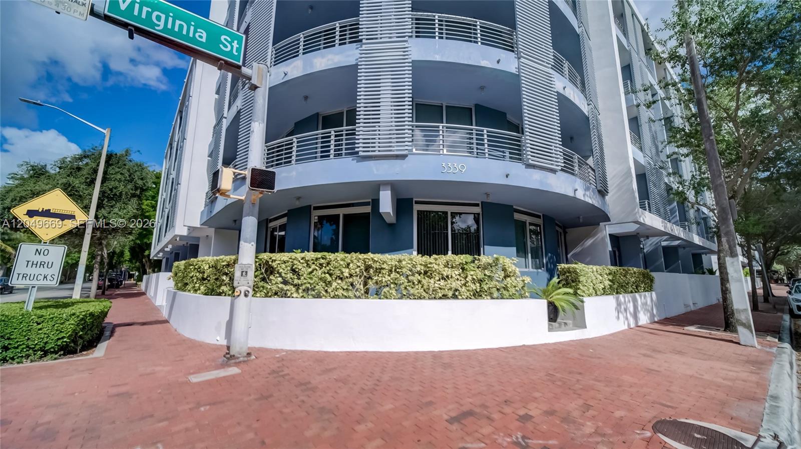 3339 Virginia Street