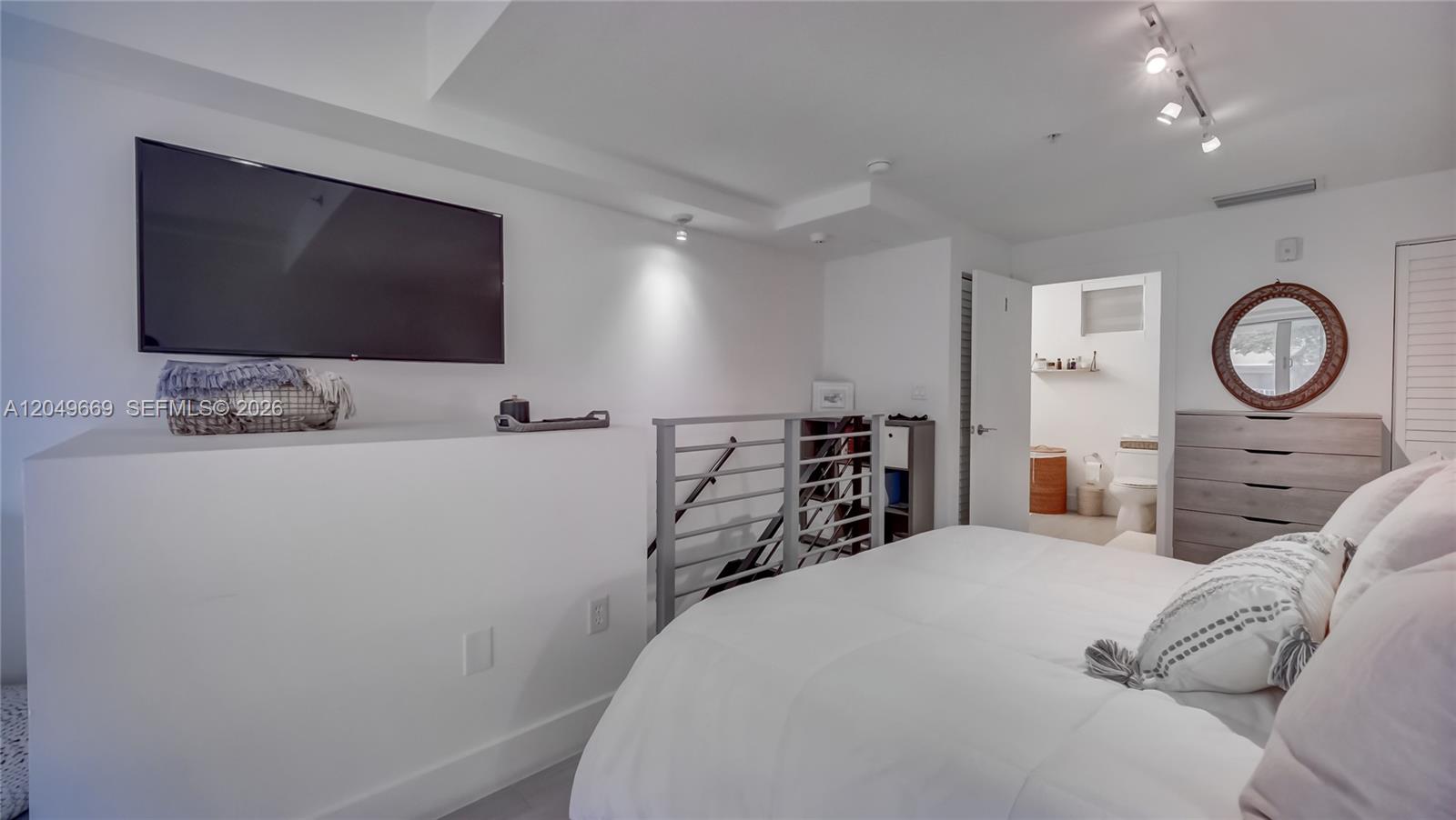 3339 Virginia Street