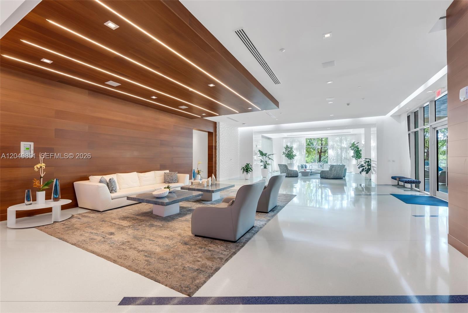 300 Sunny Isles Boulevard