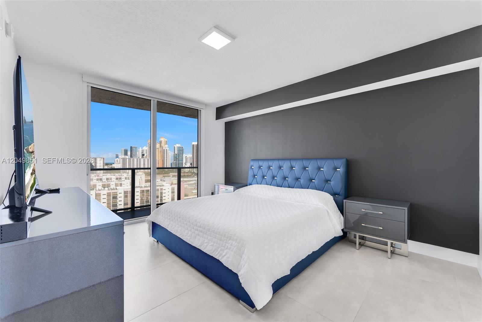 300 Sunny Isles Boulevard