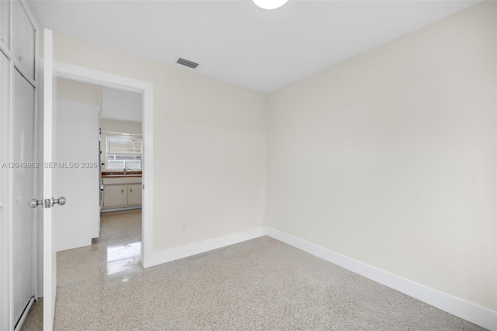 1380 W 60th Terrace