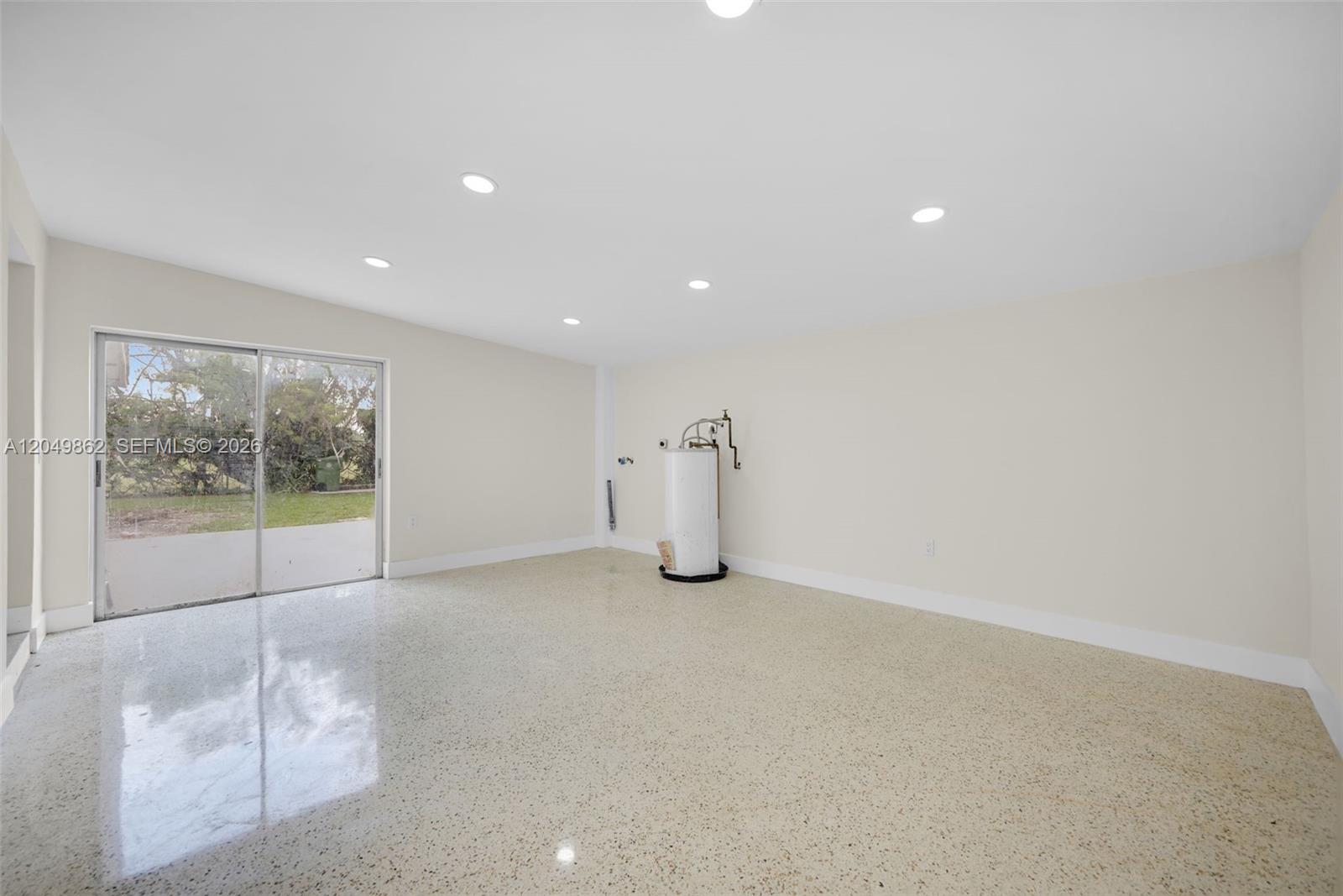 1380 W 60th Terrace