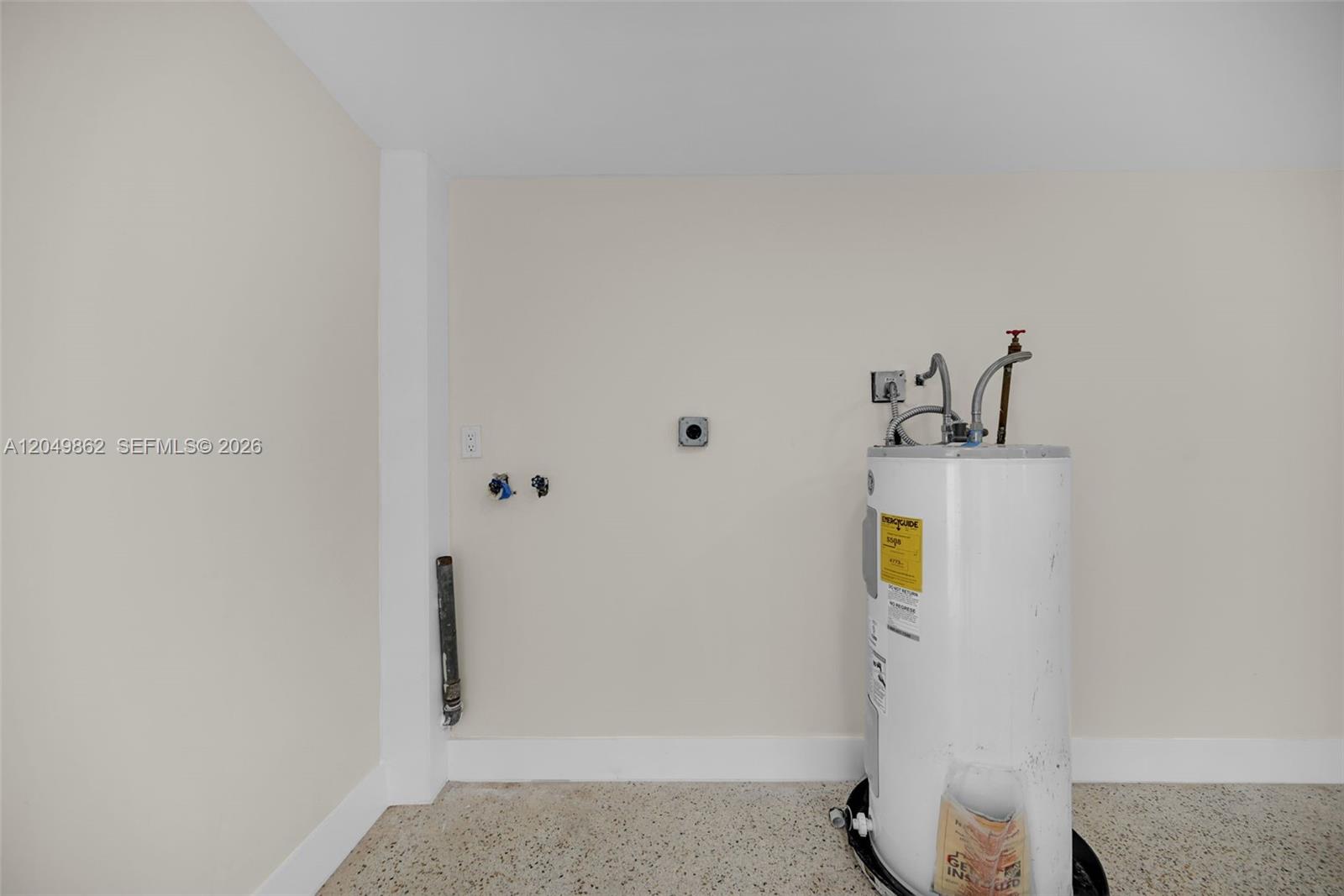 1380 W 60th Terrace