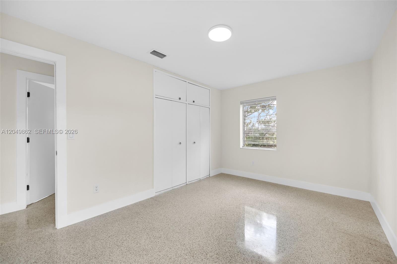 1380 W 60th Terrace