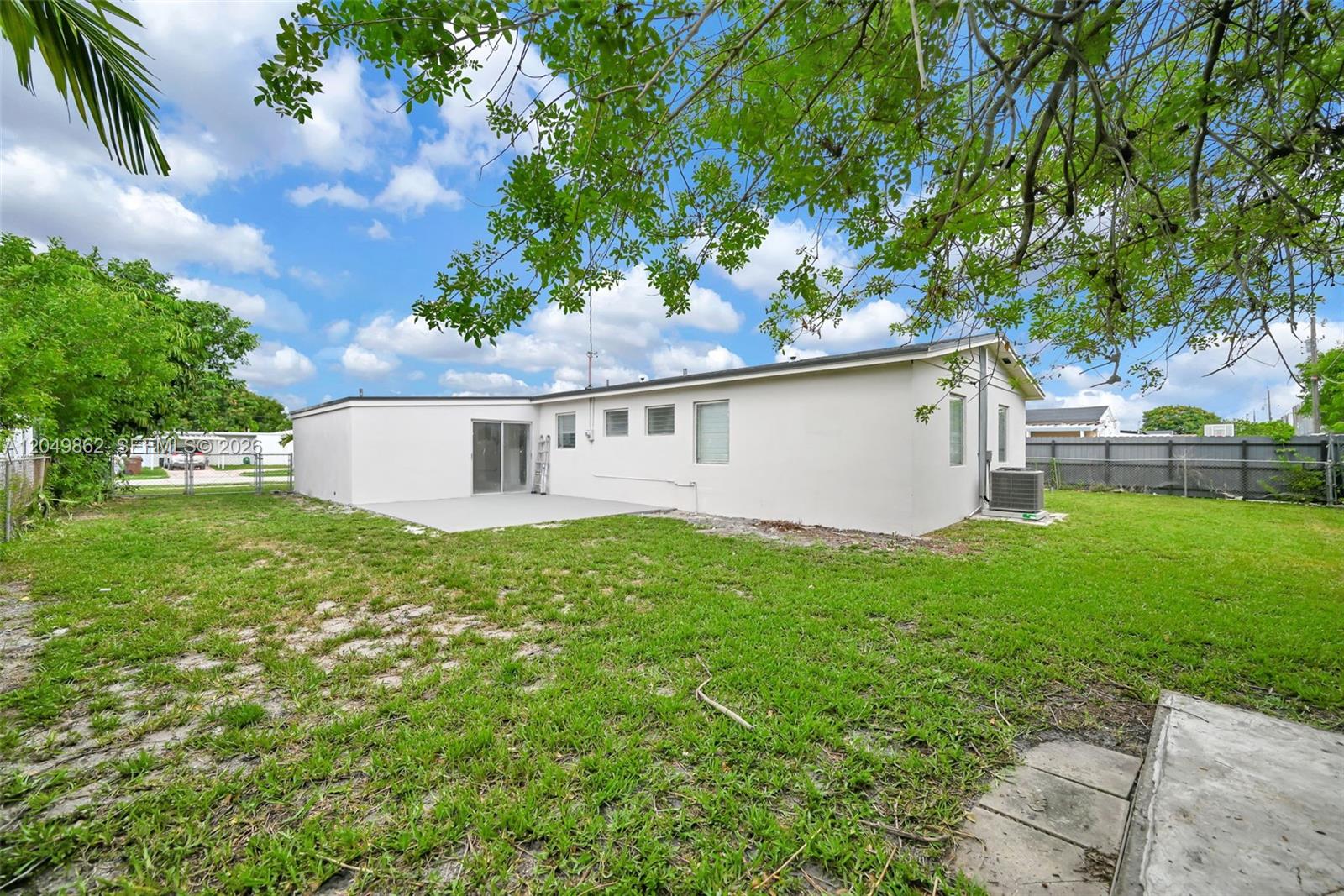 1380 W 60th Terrace