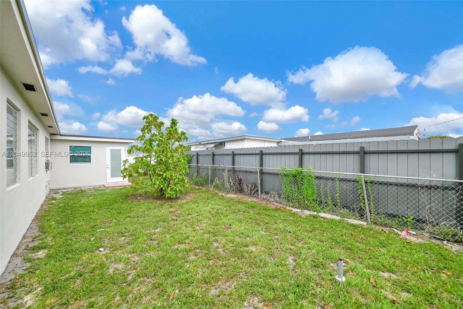 1380 W 60th Terrace