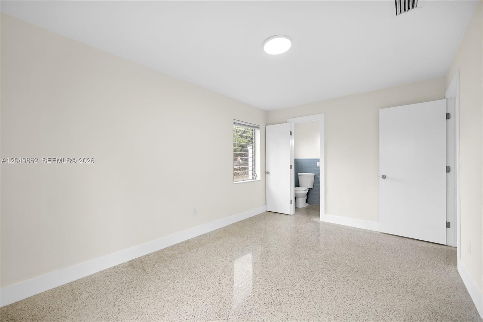 1380 W 60th Terrace
