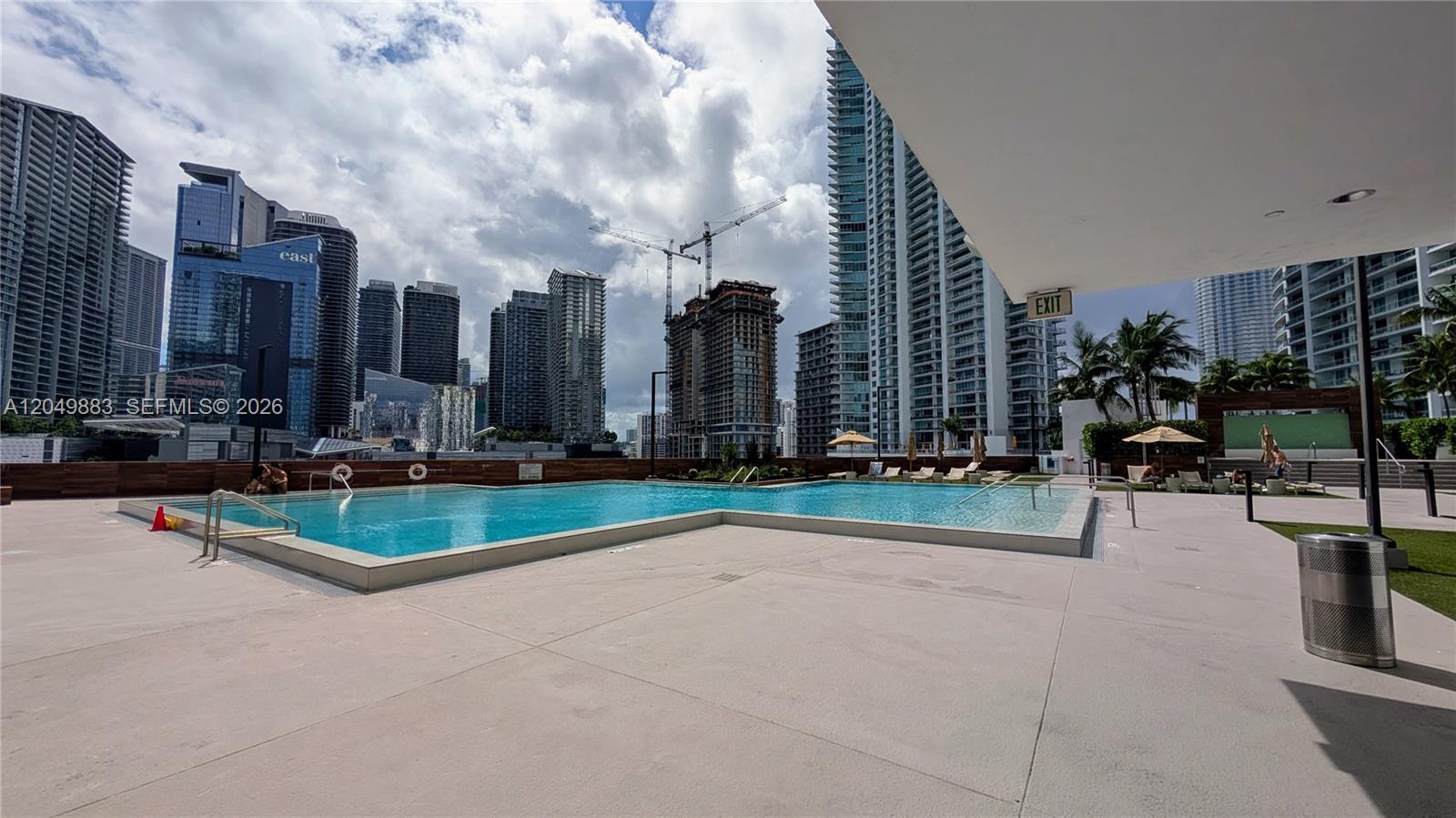 350 S Miami Avenue