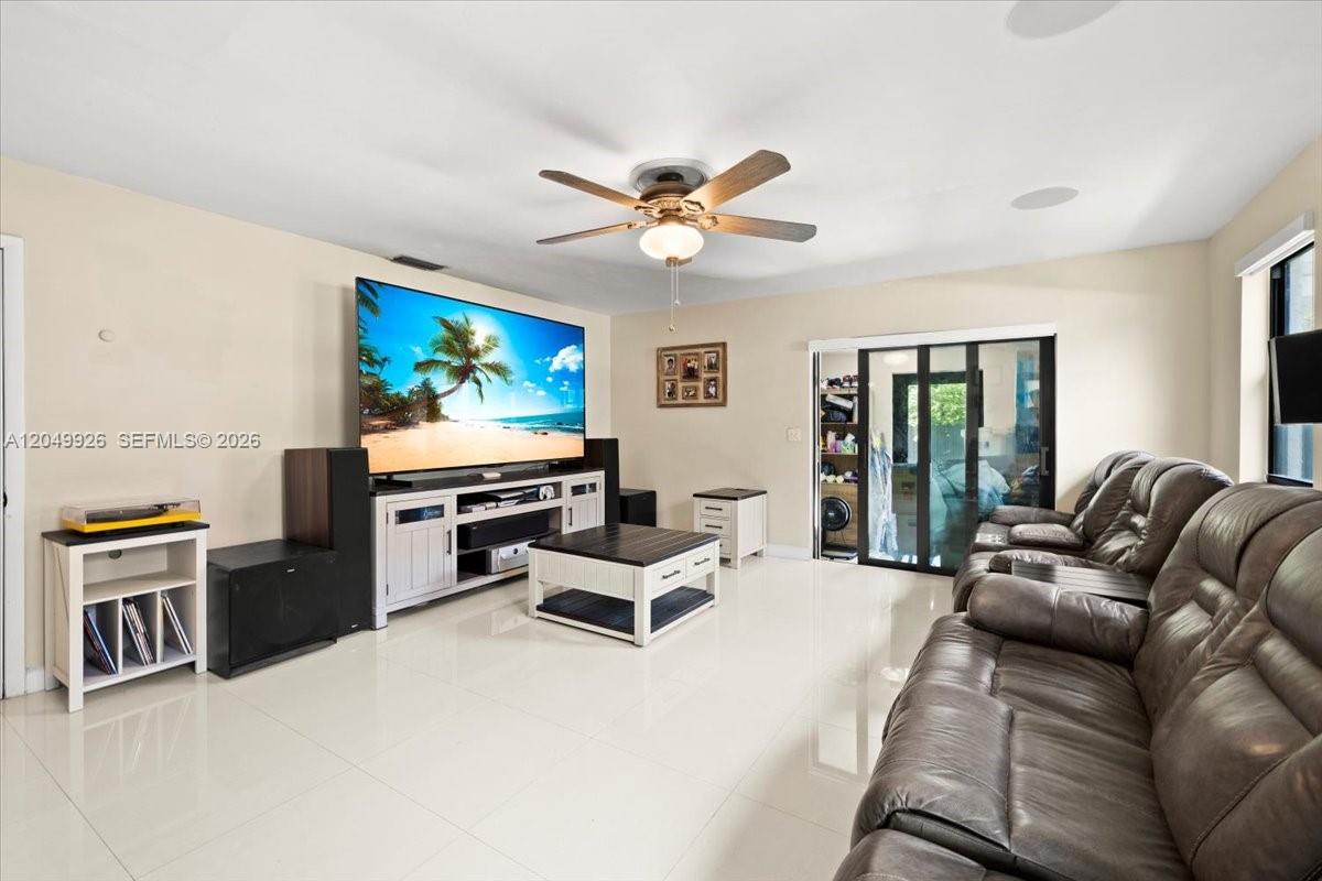 40 NW 119th Street