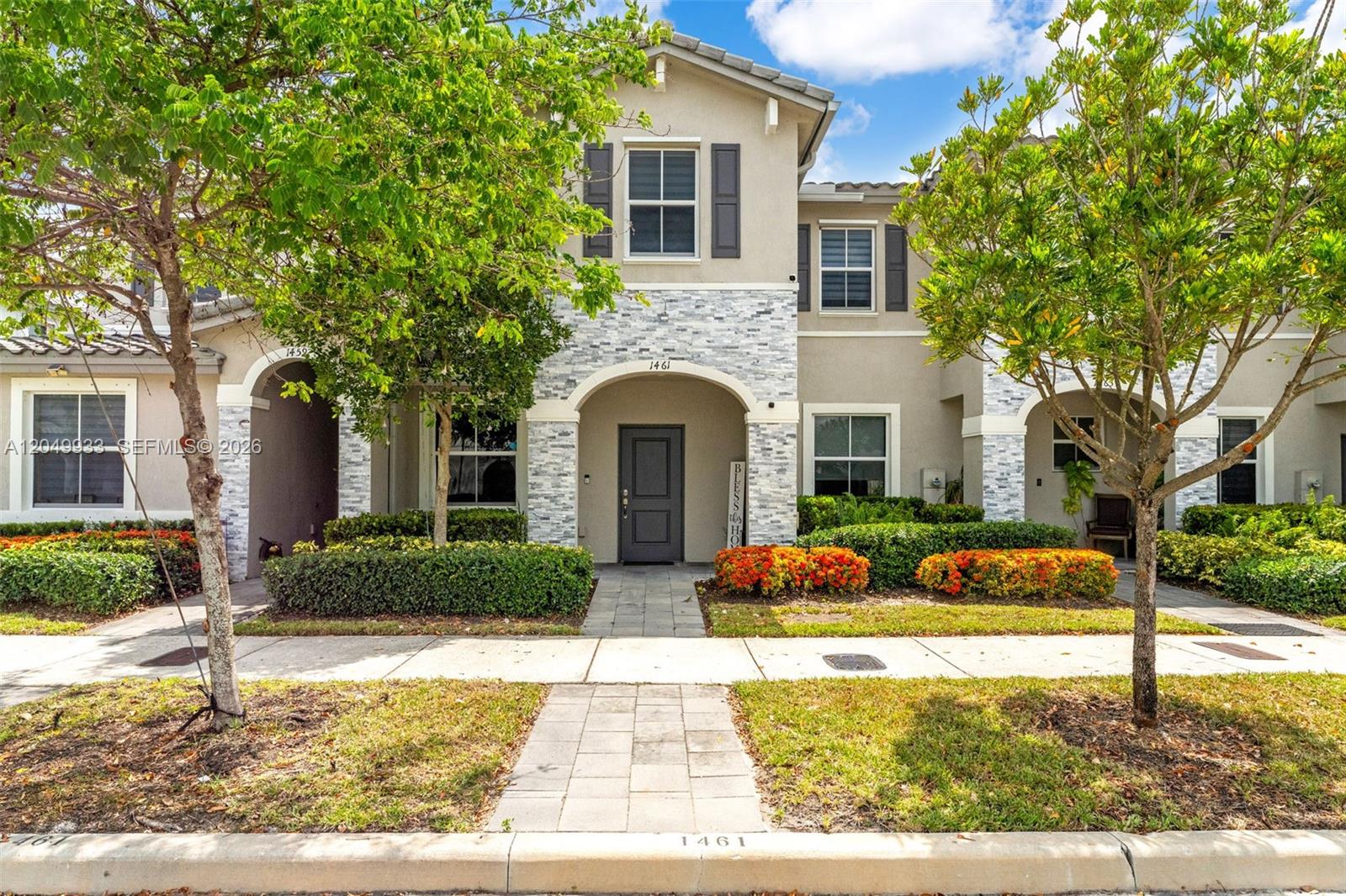 1461 SE 26th Road