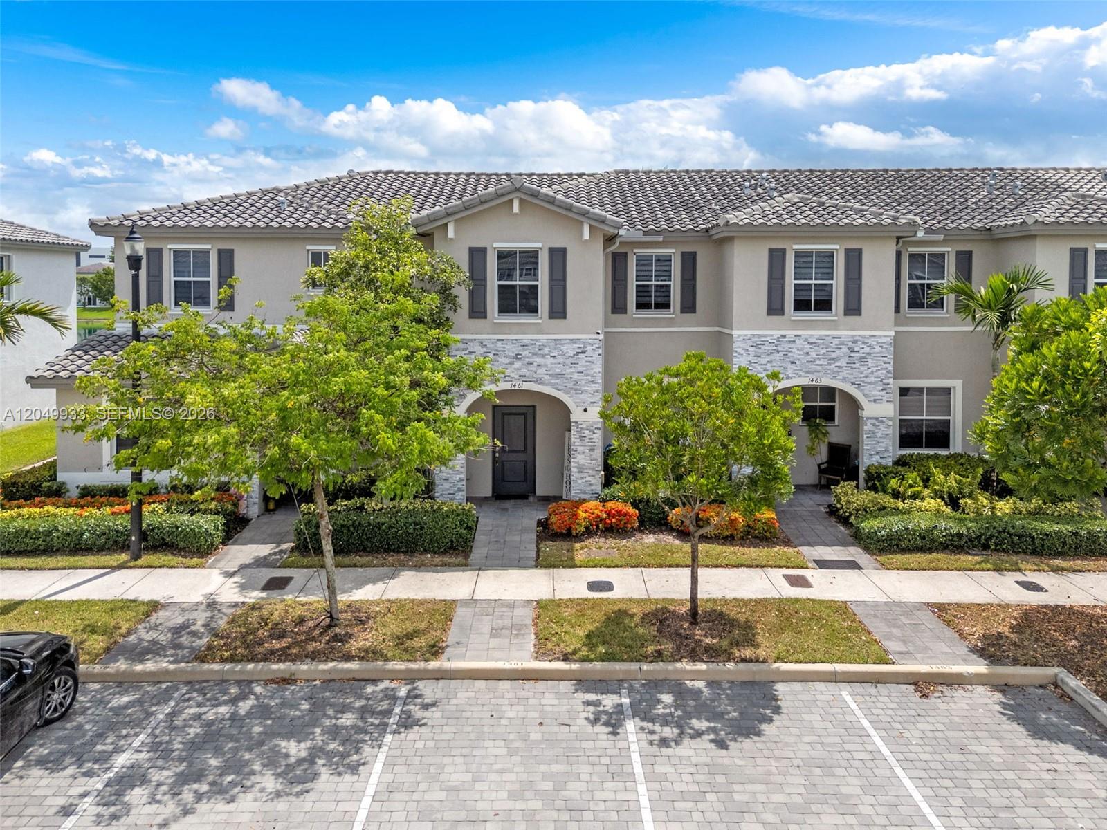 1461 SE 26th Road