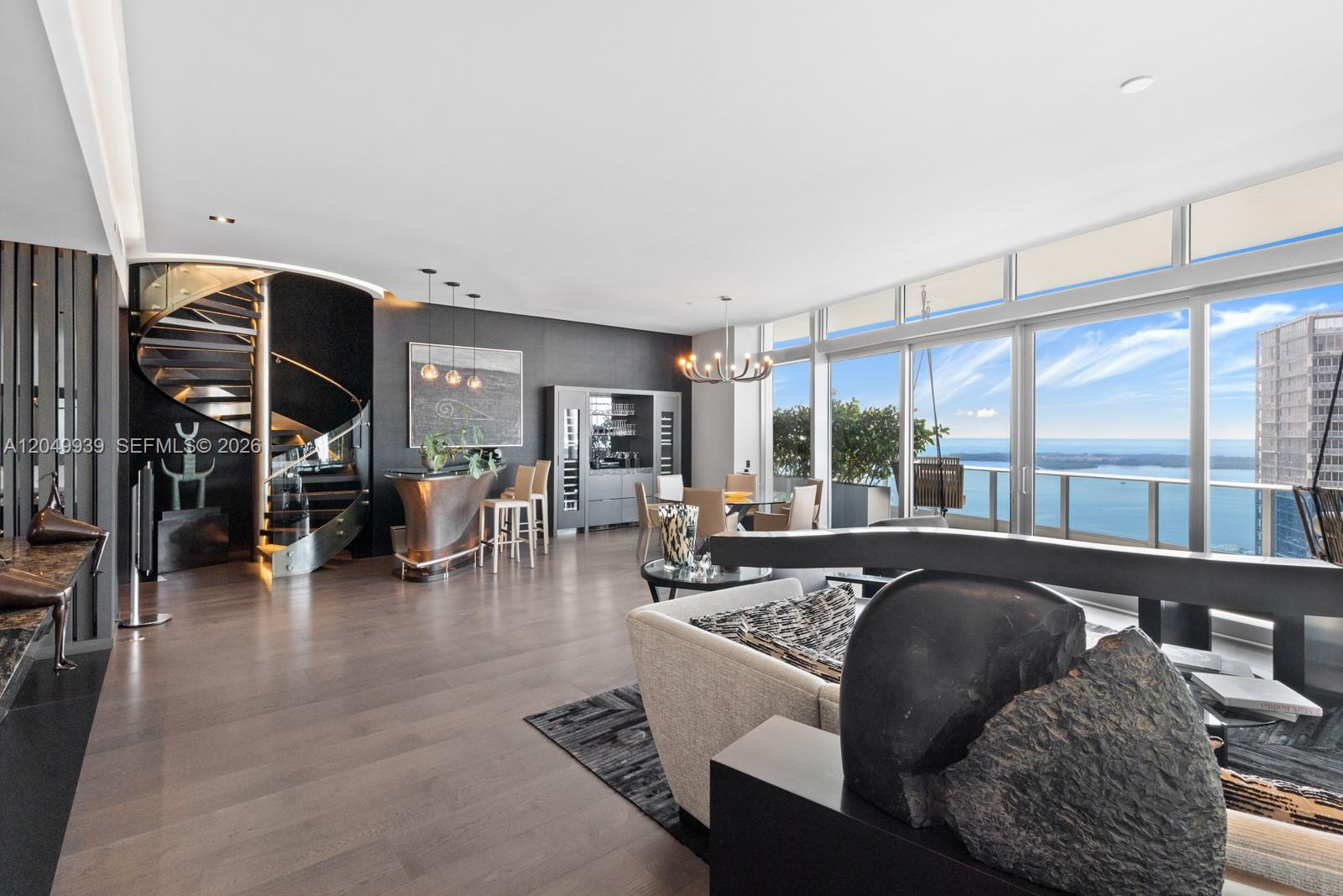 200 Biscayne Boulevard Way
