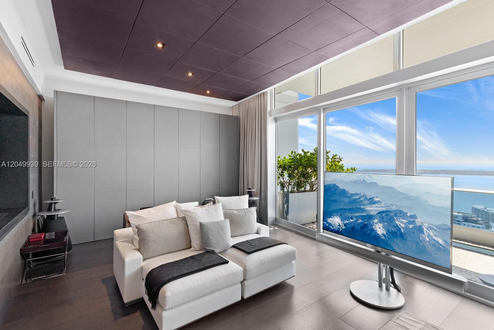 200 Biscayne Boulevard Way
