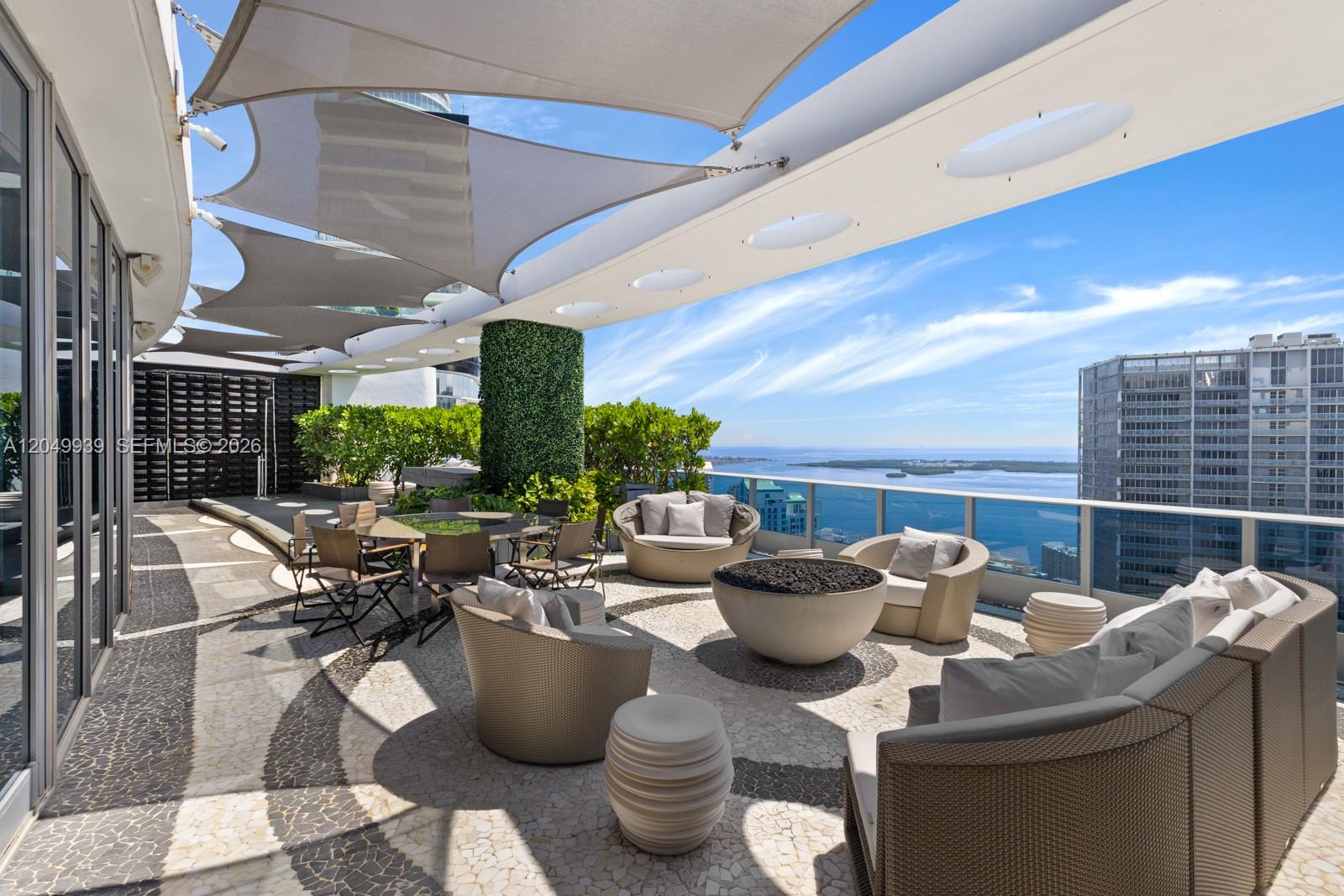 200 Biscayne Boulevard Way