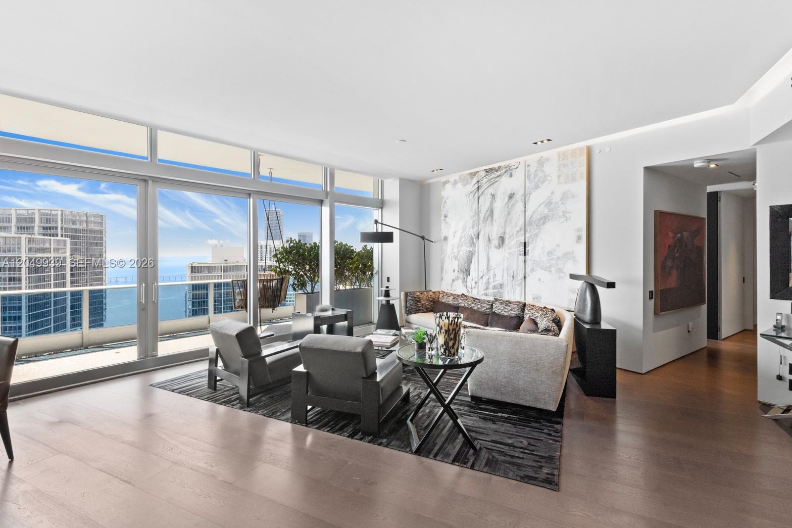 200 Biscayne Boulevard Way