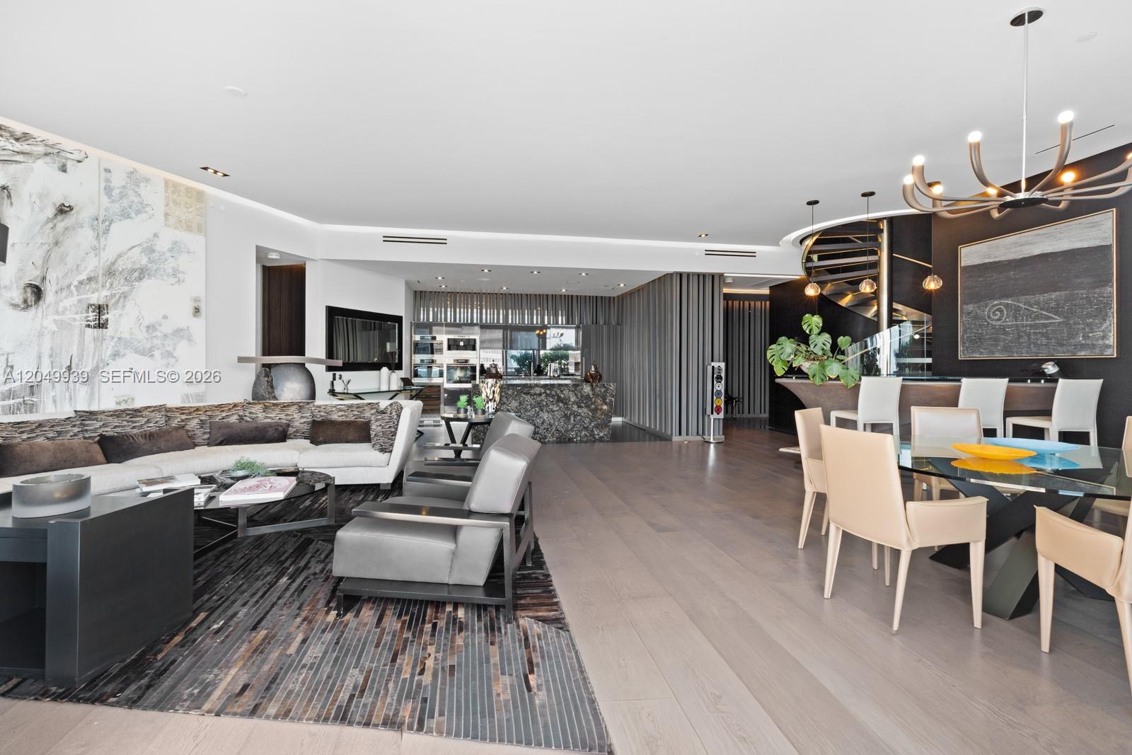 200 Biscayne Boulevard Way